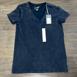 Navy blue, V neck t-shirt